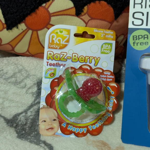 Gama Go Rise & Shine Sippy Cup, Vampire Pacifier And Raspberry Pacifier Bundle - Picture 9 of 12